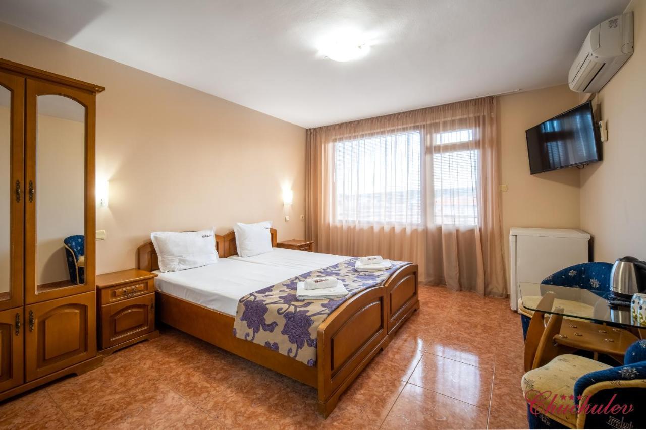 Hotel Chuchulev Sozopol Bagian luar foto