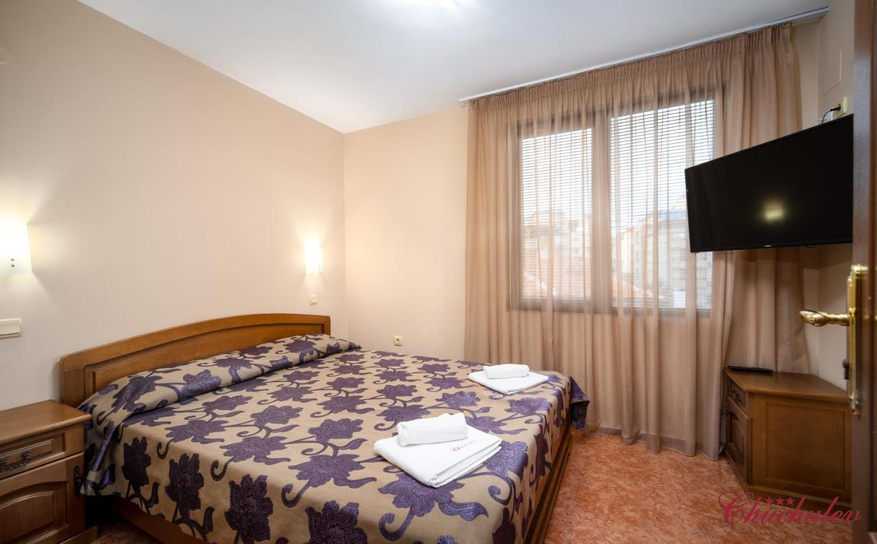 Hotel Chuchulev Sozopol Bagian luar foto