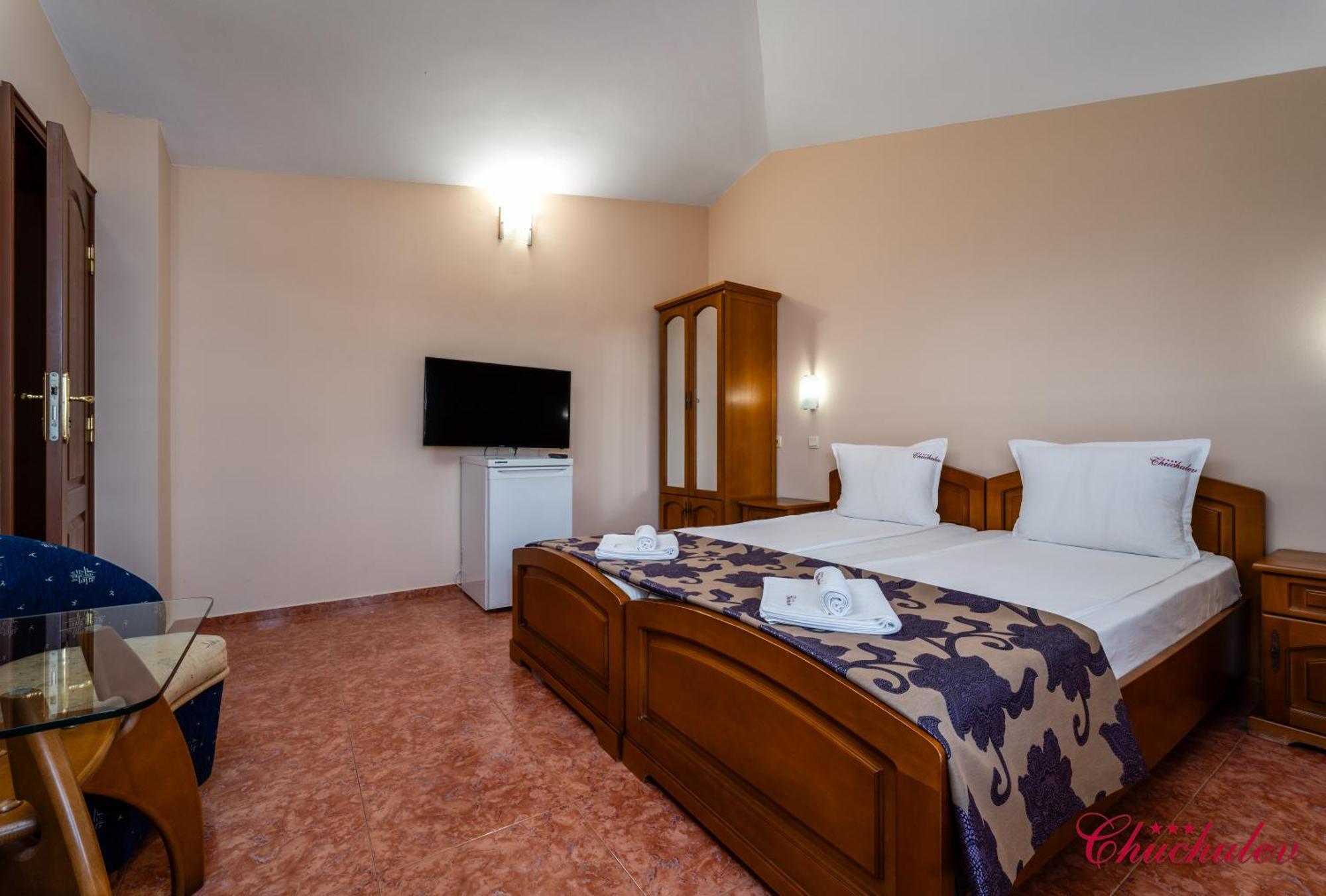 Hotel Chuchulev Sozopol Bagian luar foto
