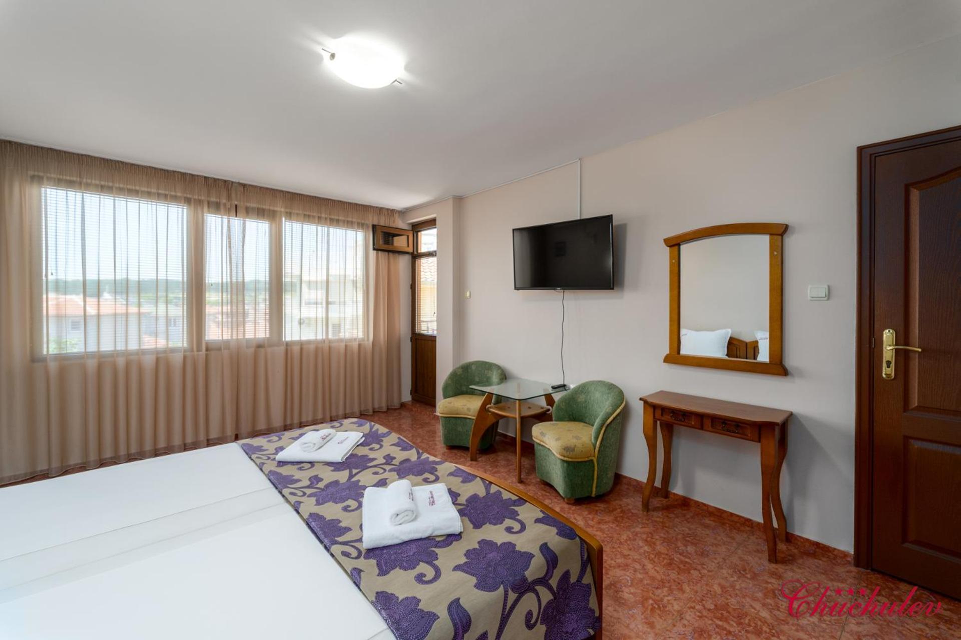 Hotel Chuchulev Sozopol Bagian luar foto