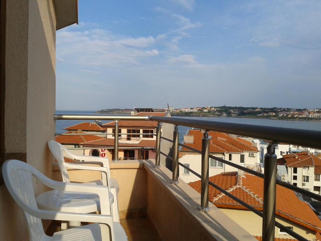 Hotel Chuchulev Sozopol Bagian luar foto